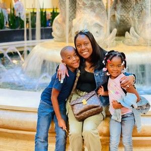 Meet your Posher, Shekema